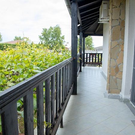 Villa Beni - 4 Bedroom Private House By Flаt Manаger Lozenec Kültér fotó
