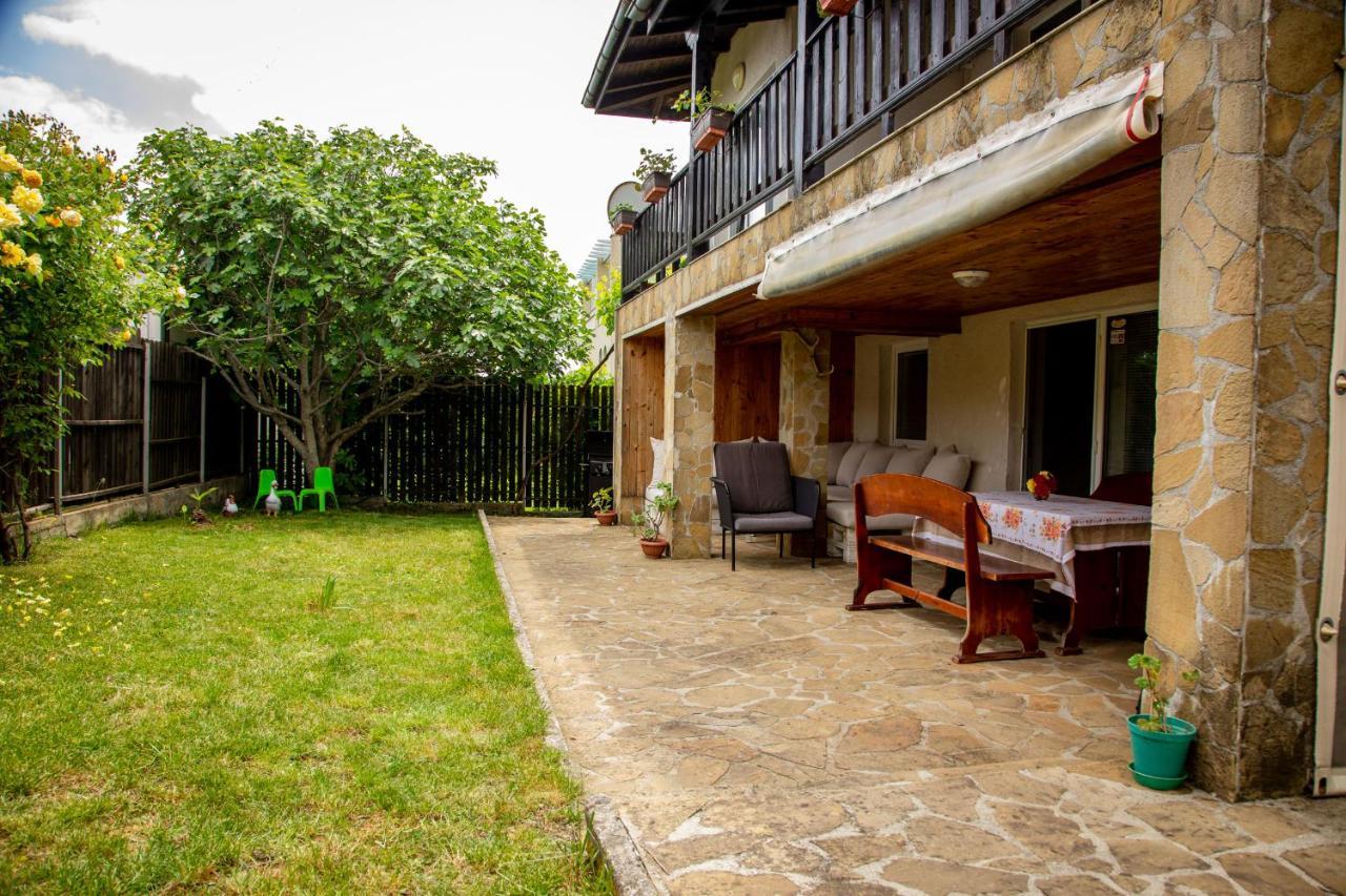 Villa Beni - 4 Bedroom Private House By Flаt Manаger Lozenec Kültér fotó